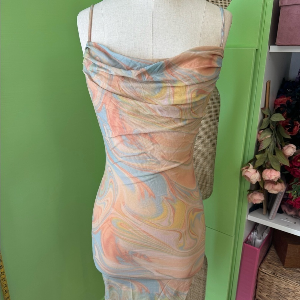 Forever 21 Pastel Swirl Bodycon Dress